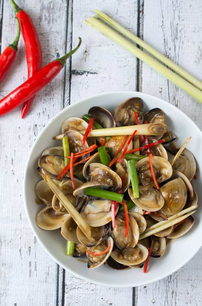 Asian Stir-Fried Clams is a simple but flavorful dish. The combination of these common Chinese-cooking ingredients really elevate the flavor of this wonderful shellfish.