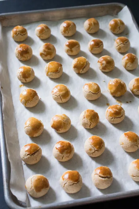 baked chinese peanut cookies