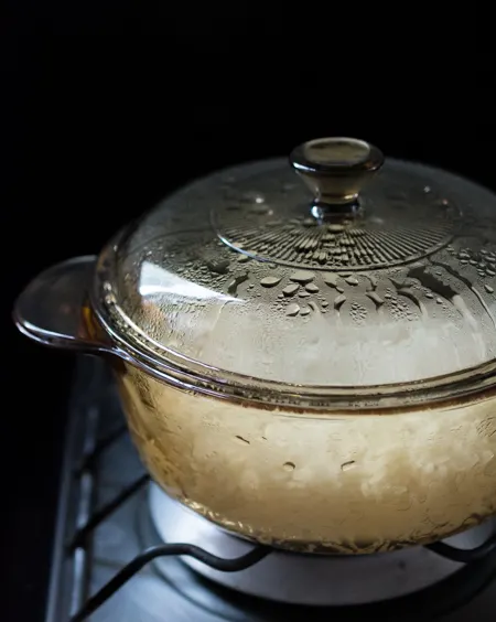 steaming rice on the stovetop