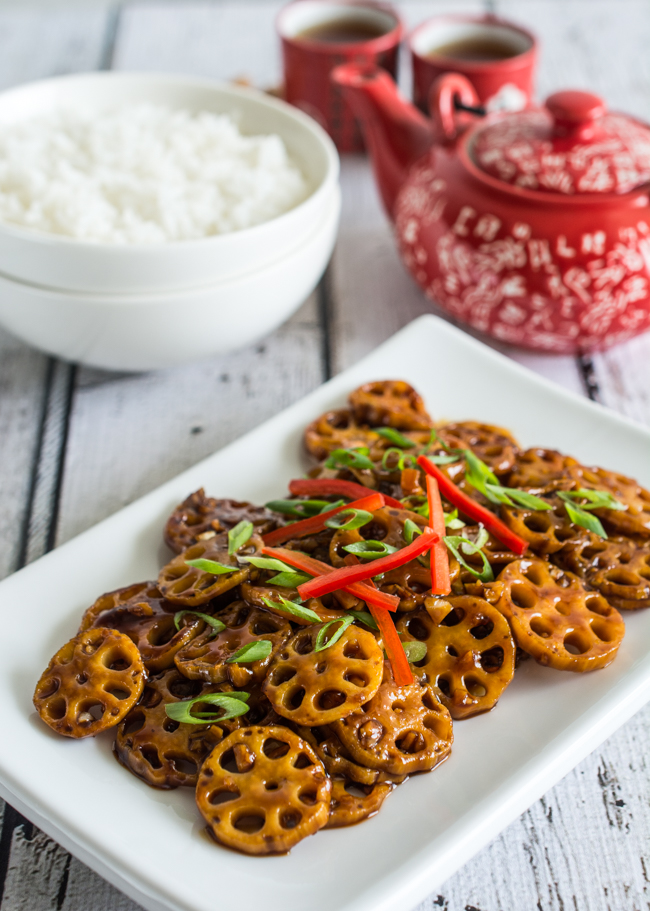 Stir Fried Lotus Root in Garlic Sauce features sliced crunchy lotus root tossed in a tangy garlic sauce. Healthy, nutritious, and incredibly delicious. Ready in only about 15 minutes!