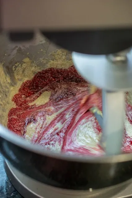 These Red Velvet Chocolate Chip Cookies are awesome enough on their own, but add the Cream Cheese Frosting and it takes the cookie to a whole new level of YUM!