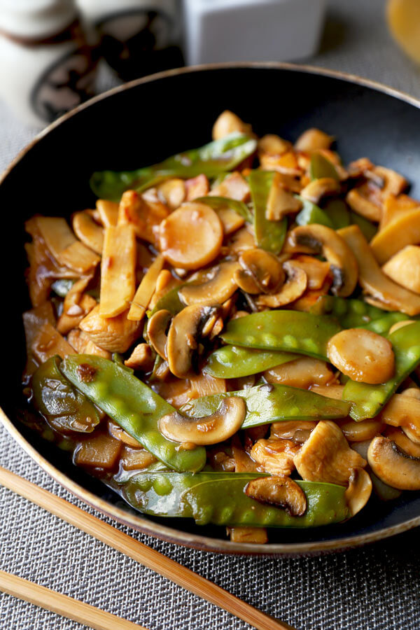 Chinese restaurant recipes - moo goo gai pan