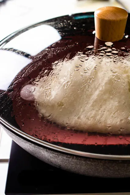 steaming rice for thai mango with sticky rice