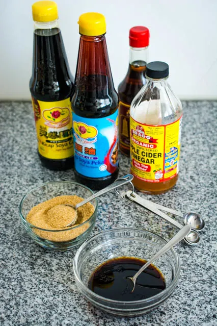 sauce ingredients for hot and sour soup