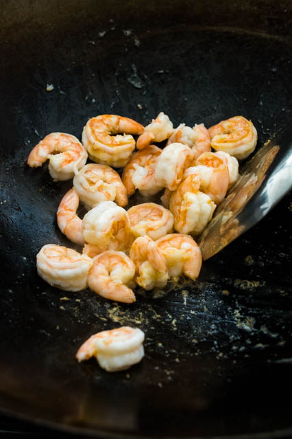 shrimp in wok