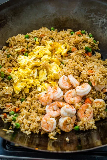 shrimp fried rice in wok