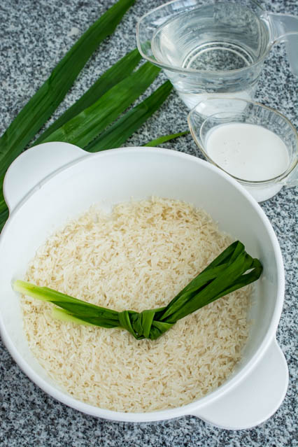uncooked rice for nasi lemak