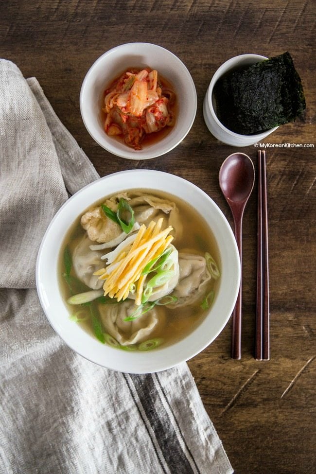korean dumpling soup