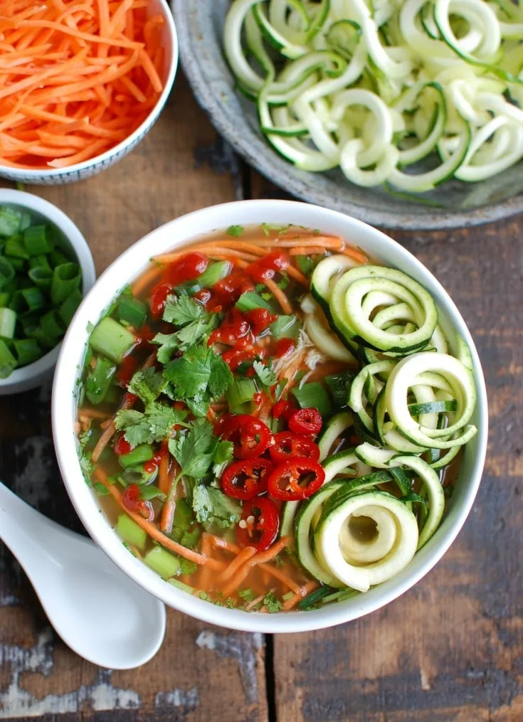 spicy asian chicken zoodles