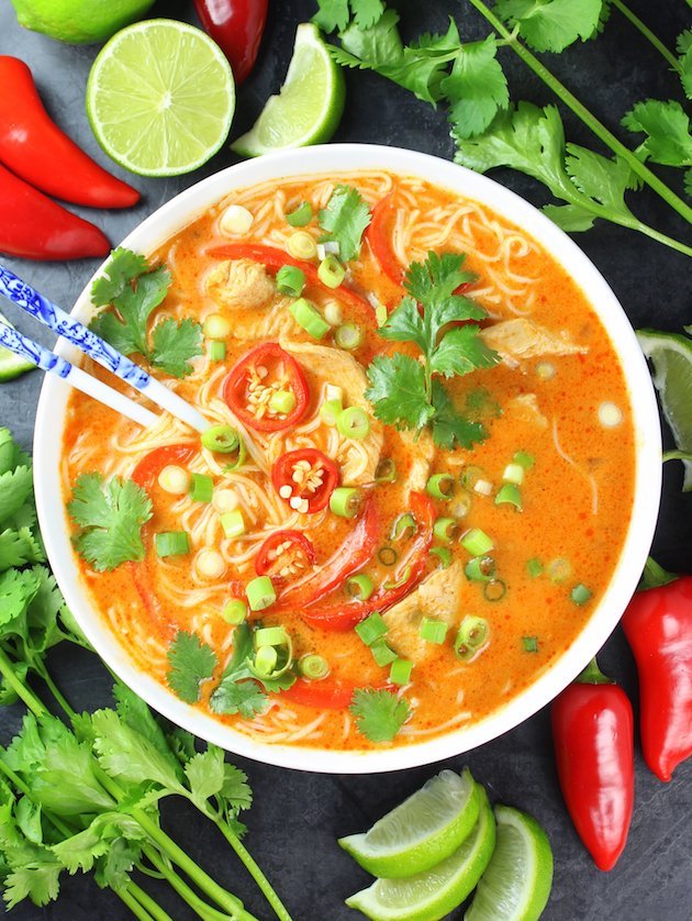 thai red curry chicken soup