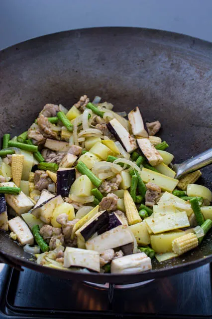stir fried veggies for green curry