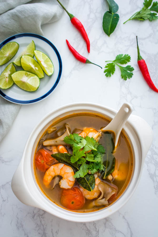 thai tom yum soup