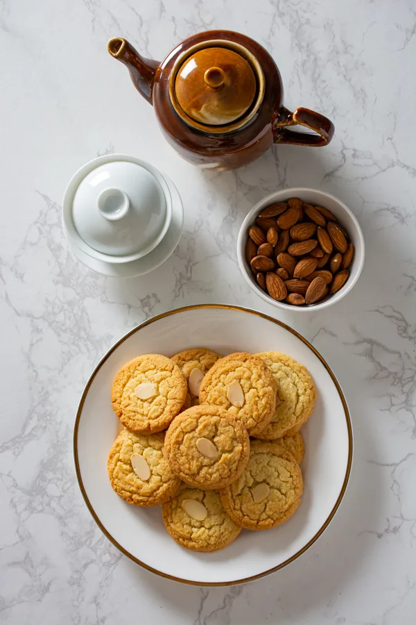 chinese almond cookies