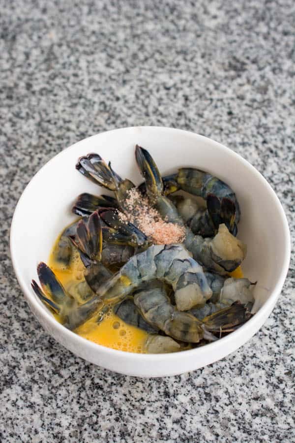 raw shrimp with salt and egg