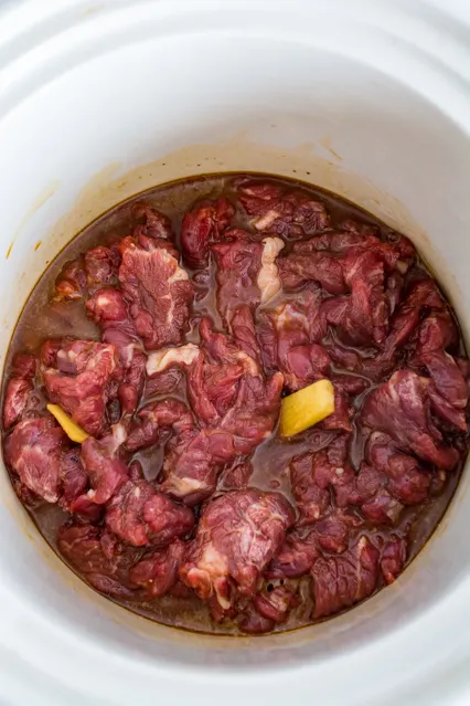 mongolian beef in crockpot before cooking